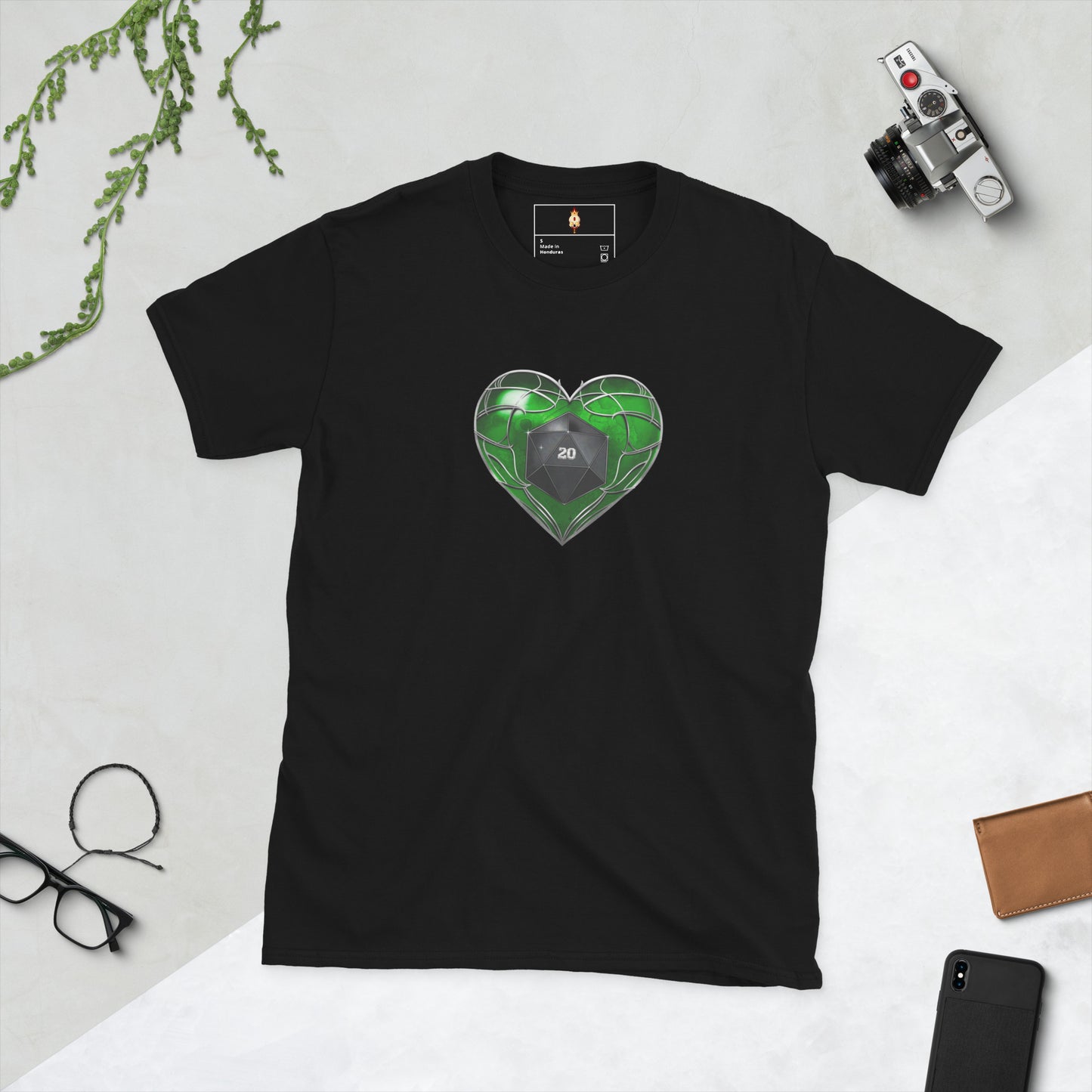 D20 Heart (Green) Short-Sleeve Unisex T-Shirt